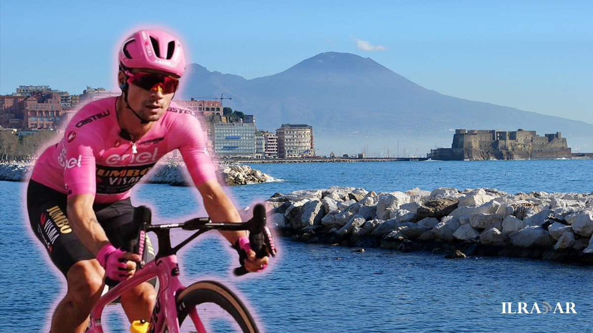 Il giro d'Italia sul lungomare di Napoli