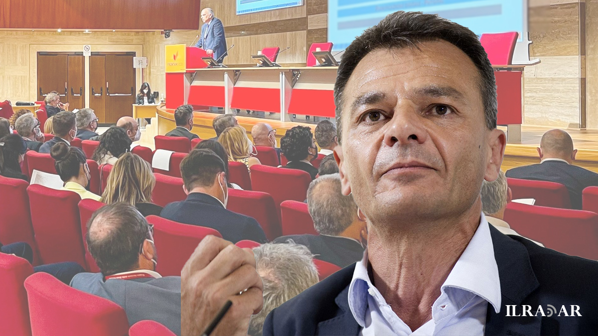 Stefano Fassina e un momento della Scuola di Formazione Politica di Patria e Costituzione